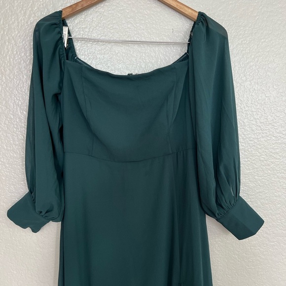 NWOT Feel the Romance Emerald Green Off-the-Shoulder Maxi Dress - Picture 4 of 8
